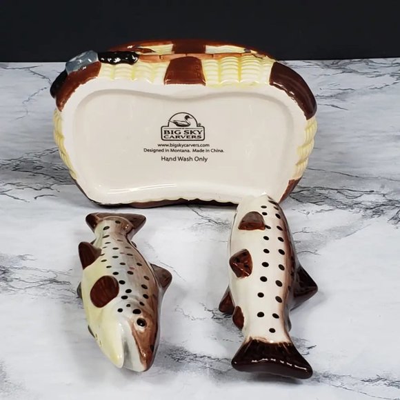 Trout Basket Salt Pepper Shaker Set - Picture 8 of 9